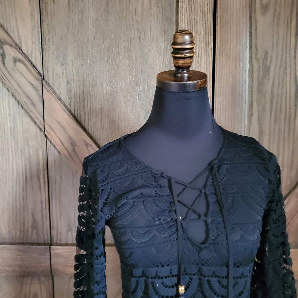 Pilyq Lace Up Noah Coverup - Picture 2 of 3